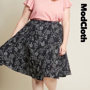 Modcloth 2X Black illustrated Floral Skirt